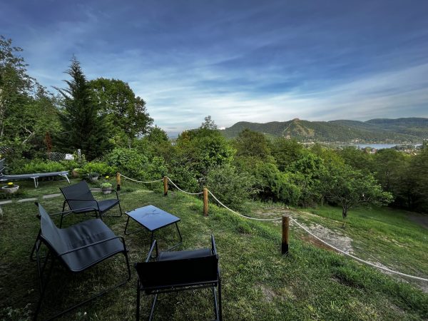 A Panoráma Kabin kerti kiülője dunakanyari panorámával