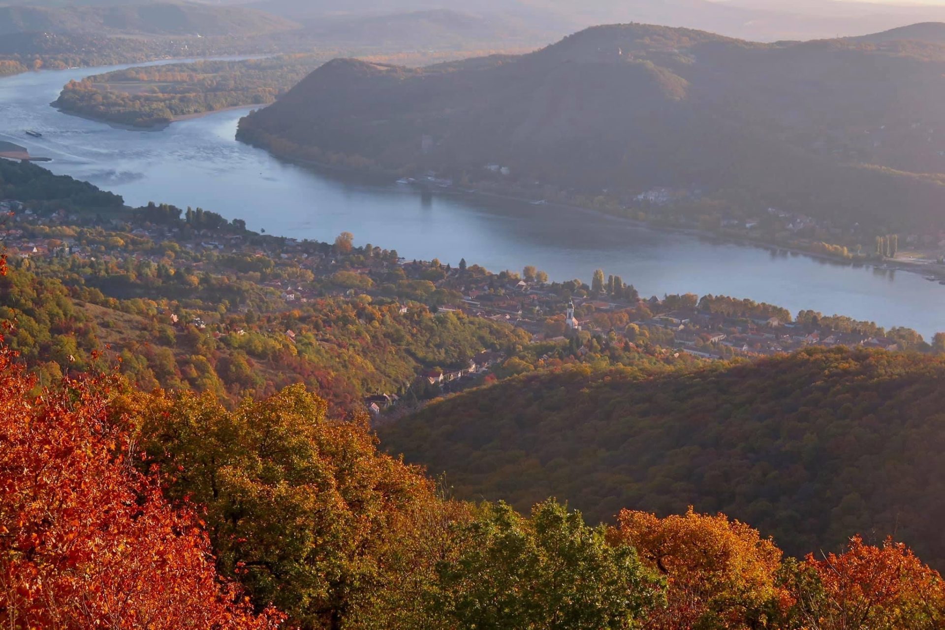 Nagymarosi panoráma a Dunakanyarra